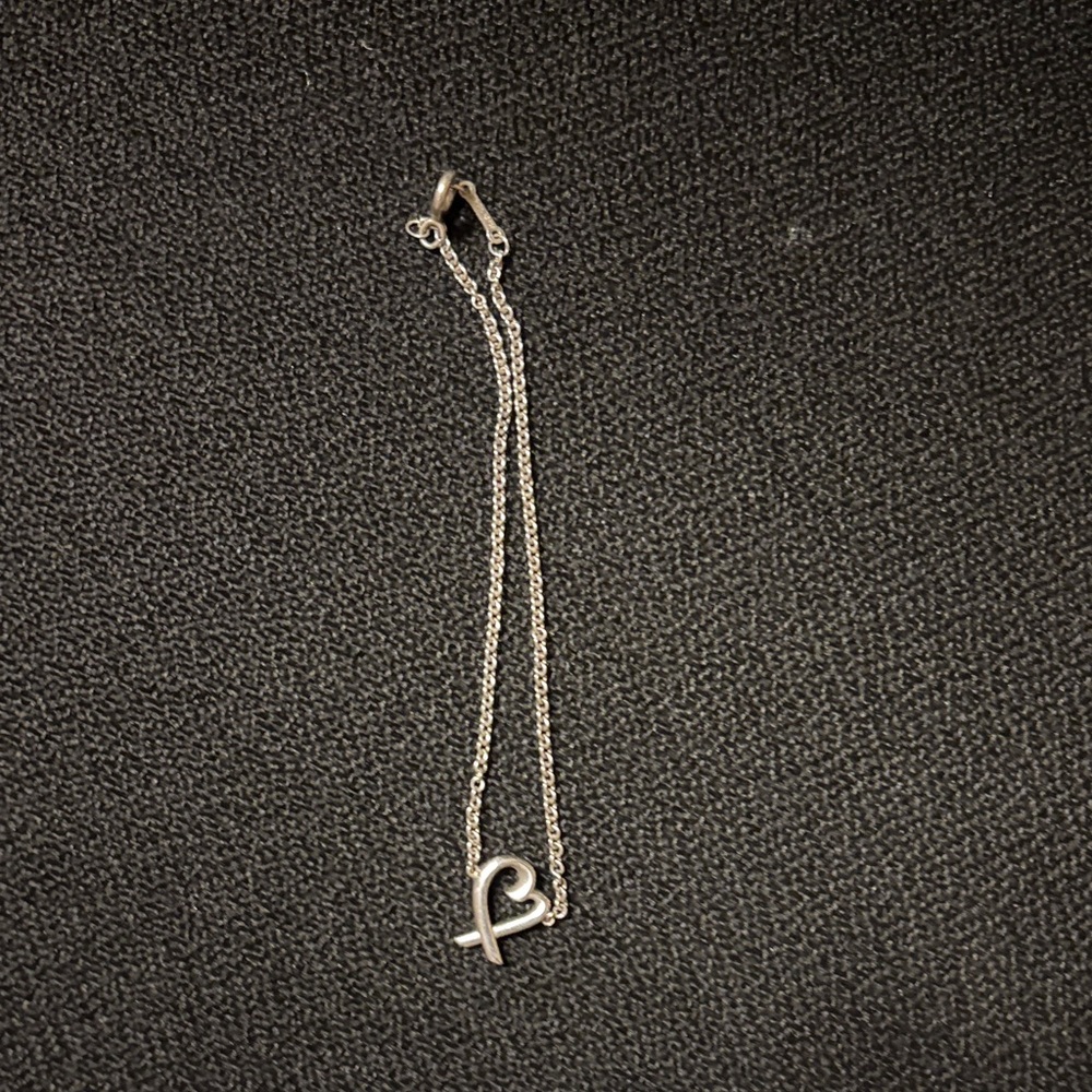 J47 TIFFANY AND CO Elegant Silver Heart BRACELET